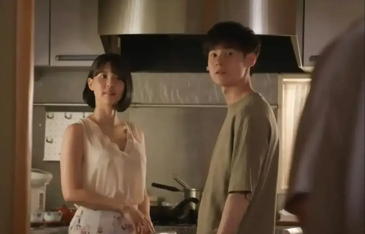 韩国电影《漂亮的女邻居5》高清未删减免费看-HD修复国语中字-飞牛影视2026热映-满天星超清完整版在线观看